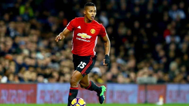 Top những cầu thủ chạy nhanh nhất thế giới - Antonio Valencia Top những cầu thủ chạy nhanh nhất thế giới - Antonio Valencia